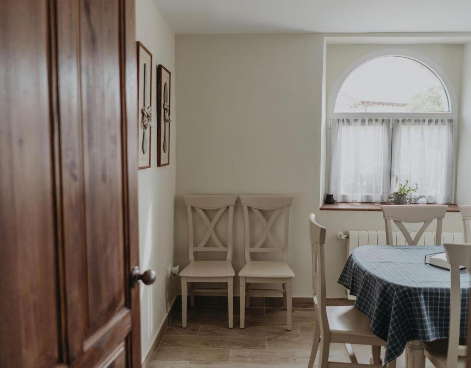 Casa Rural La Medica Sargentes de la Lora Exteriör bild